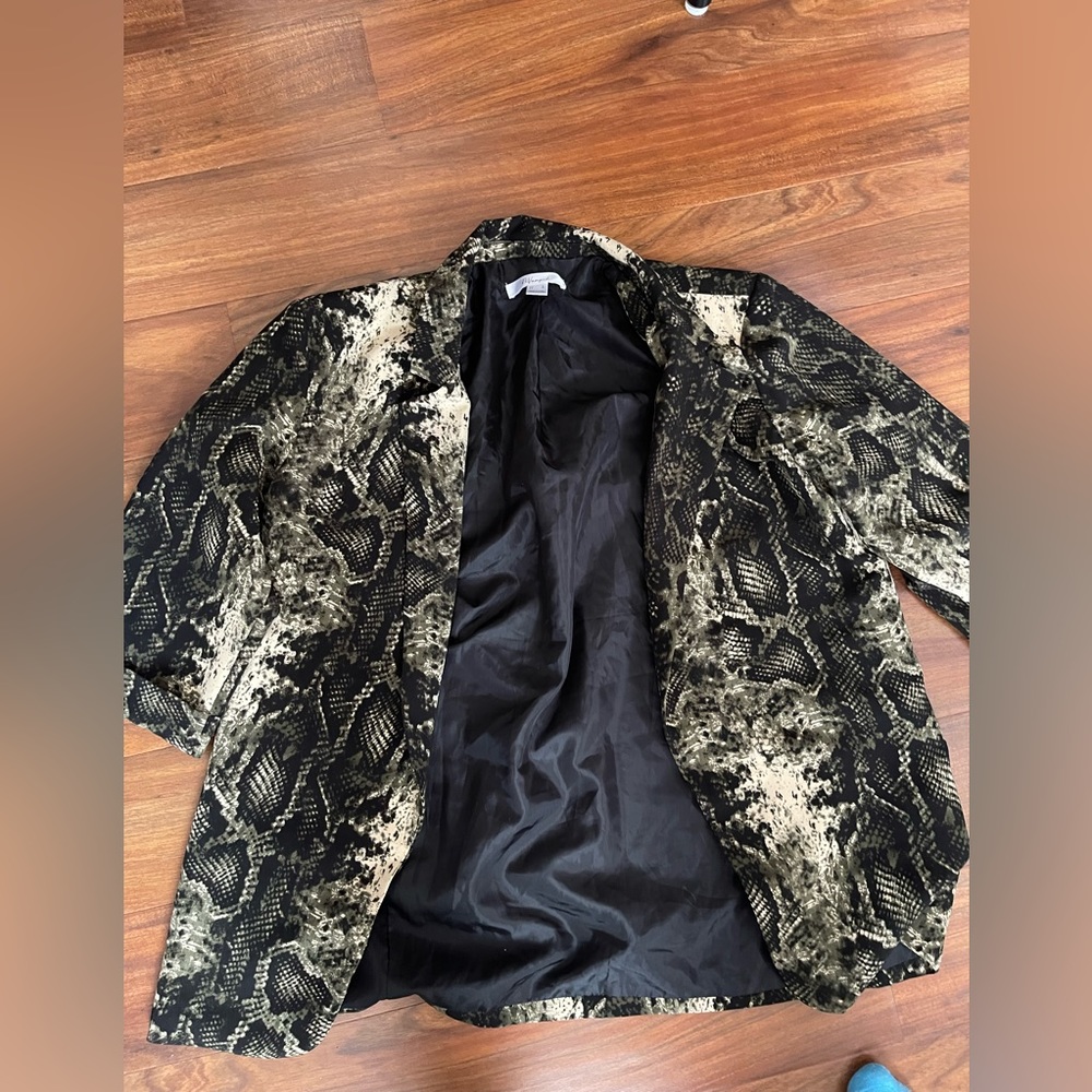 Snakeskin Print Blazer
